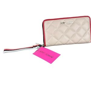 Betsey Johnson Wristlet Wallet XOWEB Bone Striped Quilted Zippered‎